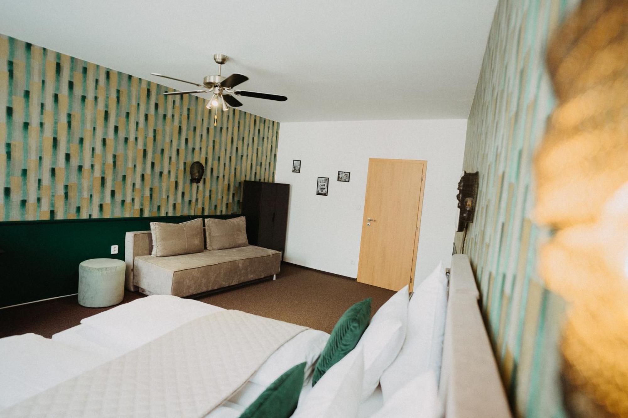 House Hotel Hradec Králové Kültér fotó