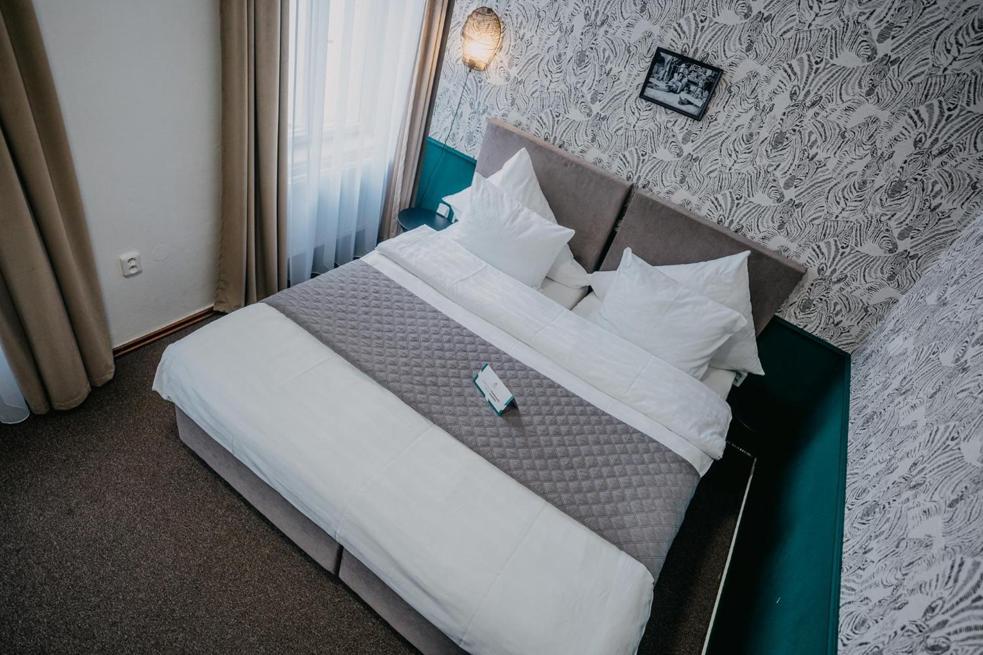 House Hotel Hradec Králové Kültér fotó