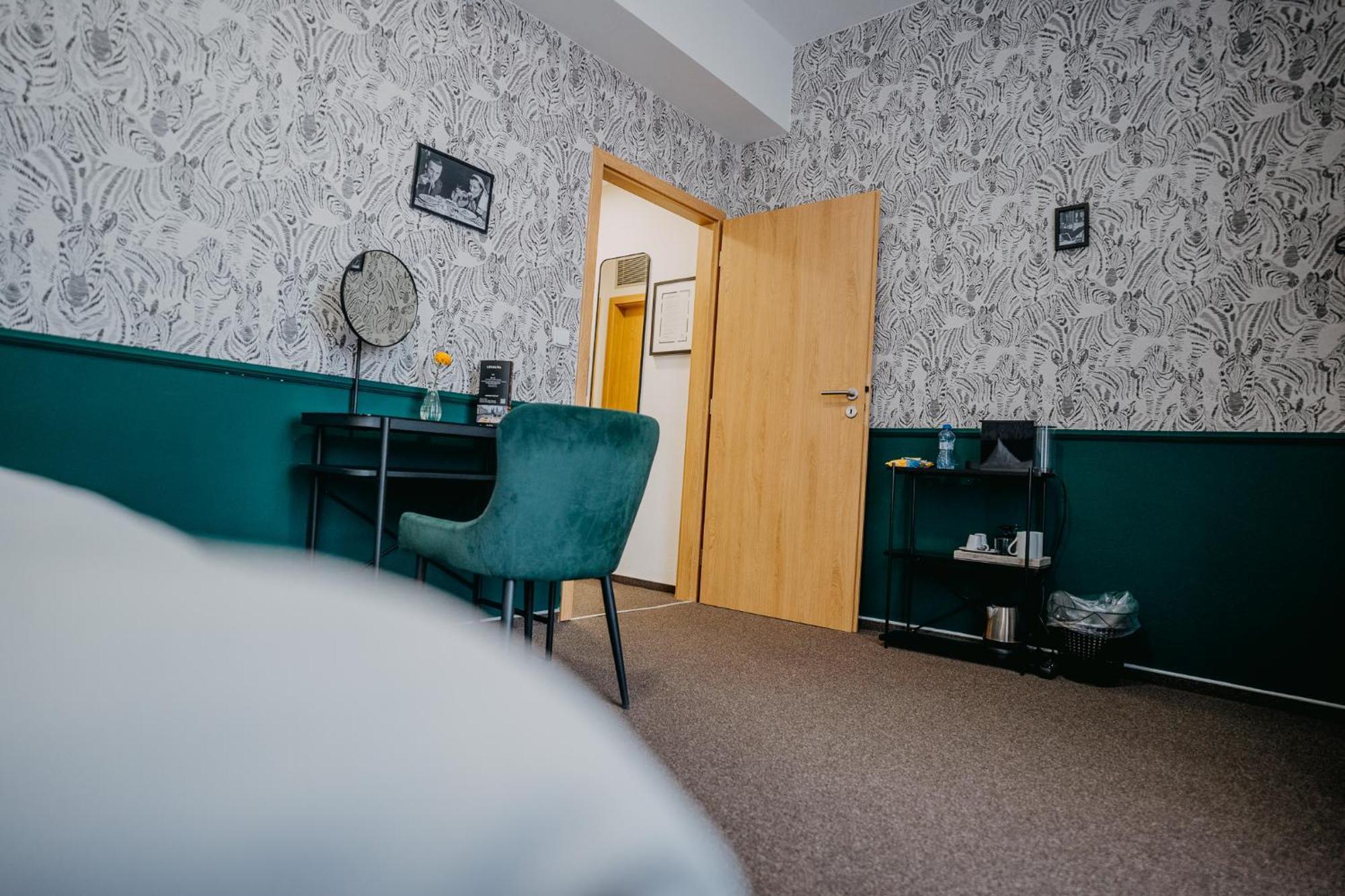 House Hotel Hradec Králové Kültér fotó
